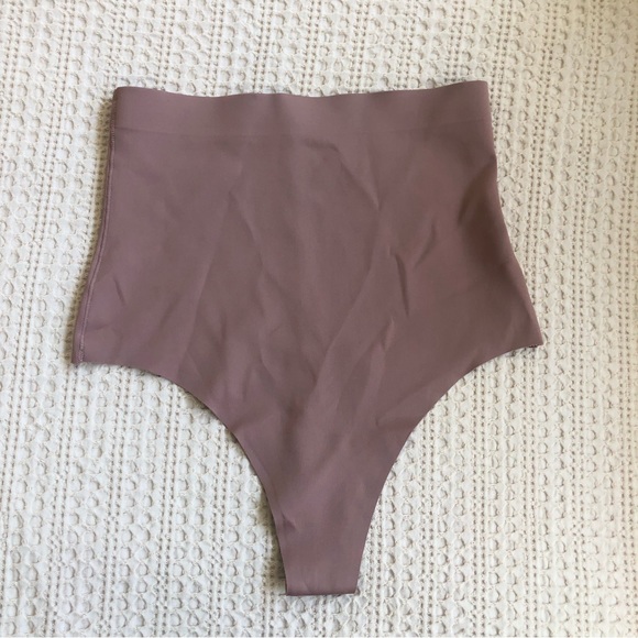 Skinnygirl Other - Skinny Girl smoothers & Shapers thong shape wear panties size large